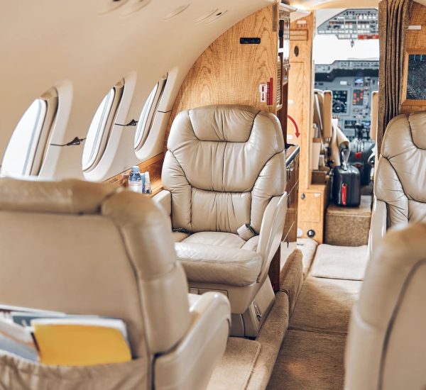 4 Seater Private Jet